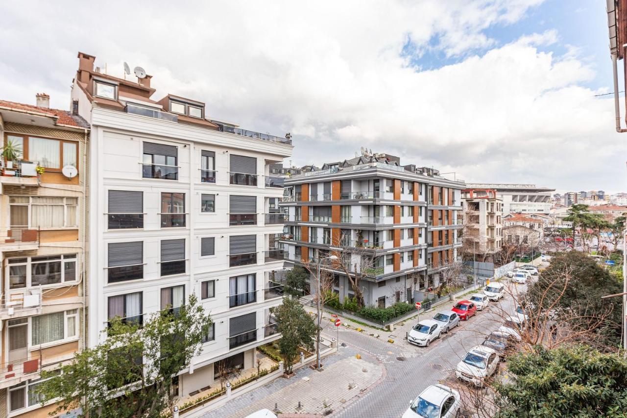 Charming Apartment Surrounded By Vibrant Attractions In Kadikoy Isztambul Kültér fotó